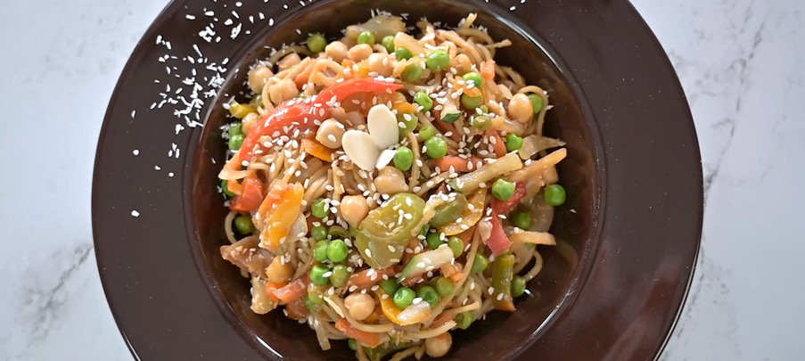 recette wok de légumes du soleil nouilles chinoises et amandes